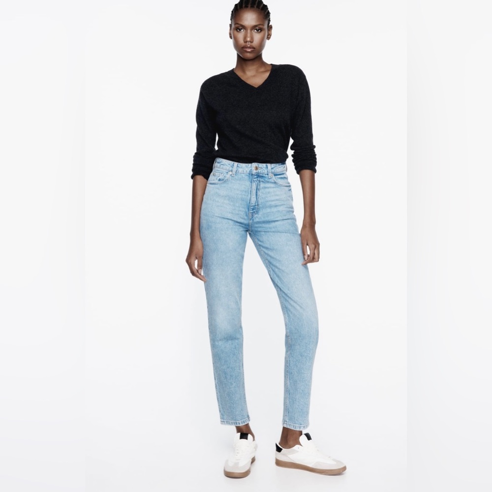 NWT Zara Mom Fit High Rise Slim Leg Jeans